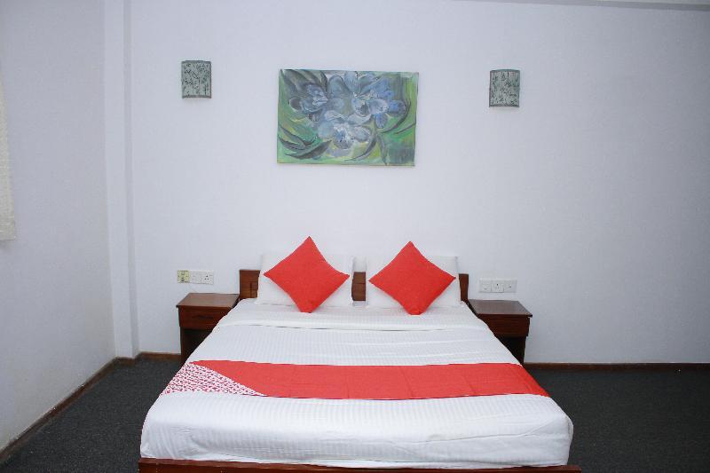 Sobaya Hotel Kandy Esterno foto