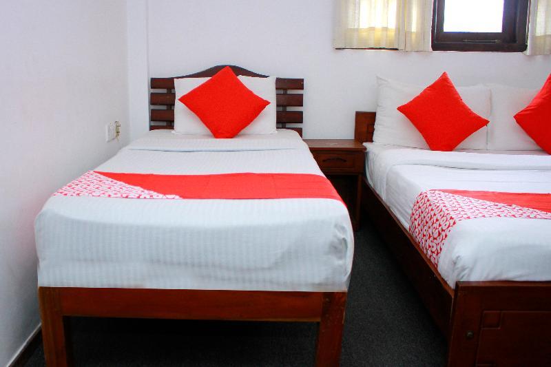 Sobaya Hotel Kandy Esterno foto