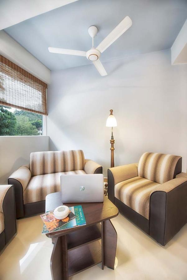 Sobaya Hotel Kandy Esterno foto