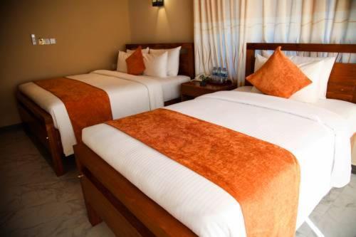 Sobaya Hotel Kandy Esterno foto